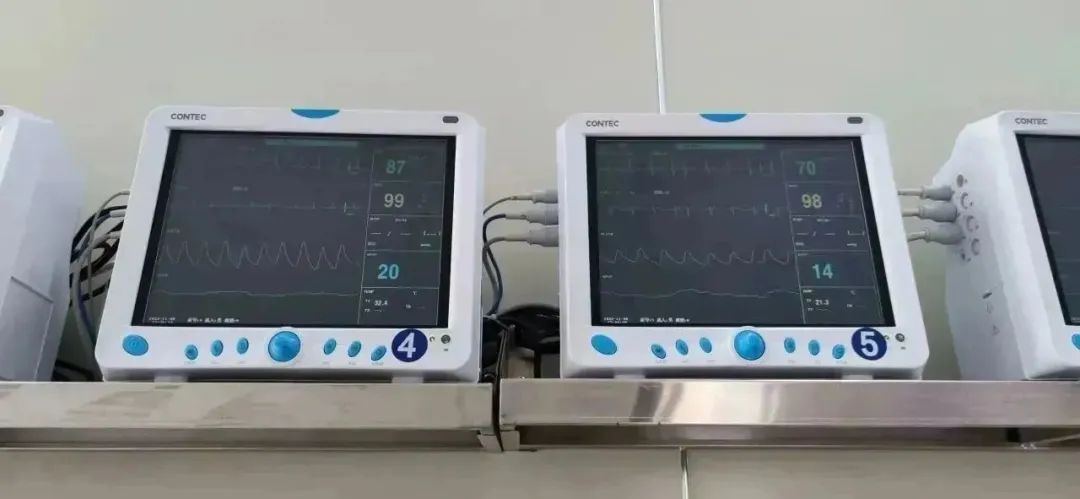 绵阳顾连康复医院高压氧治疗中心配备的重症心电监护仪