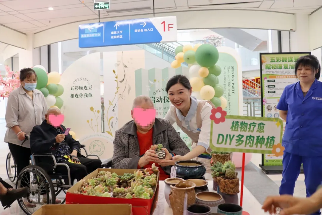 绵阳顾连艺术工作坊一岁啦