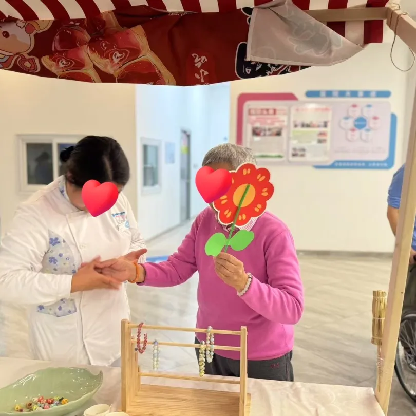 不负春光，在顾连集市邂逅最美人间四月天