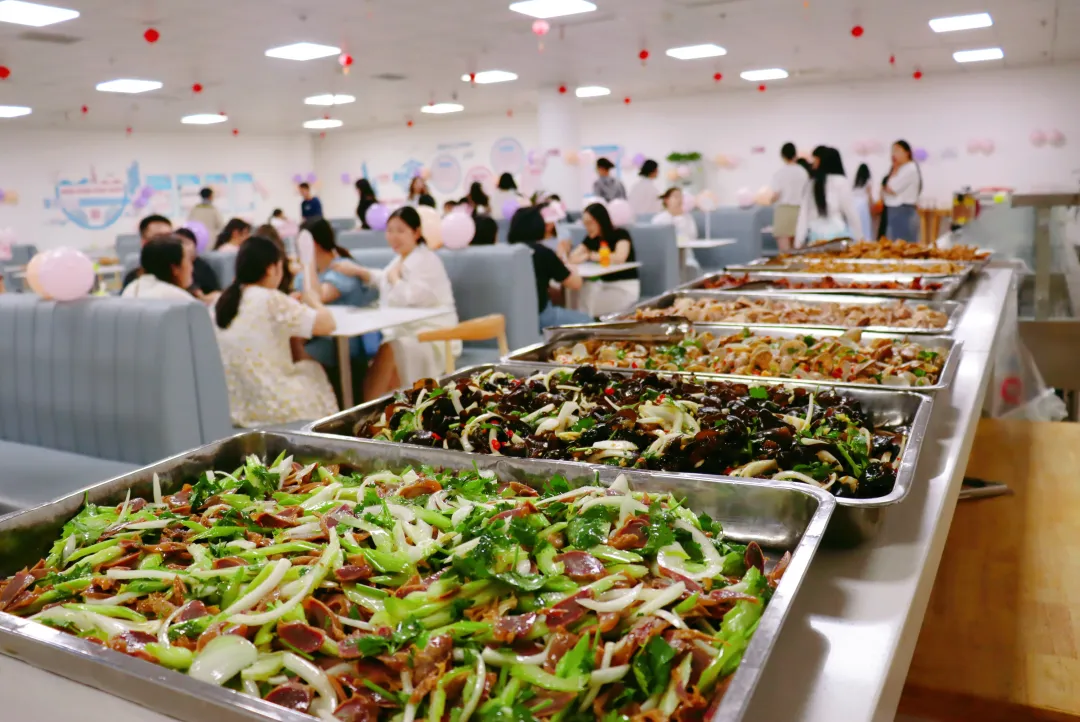 绵阳顾连开展庆祝第114届国际护士节系列活动