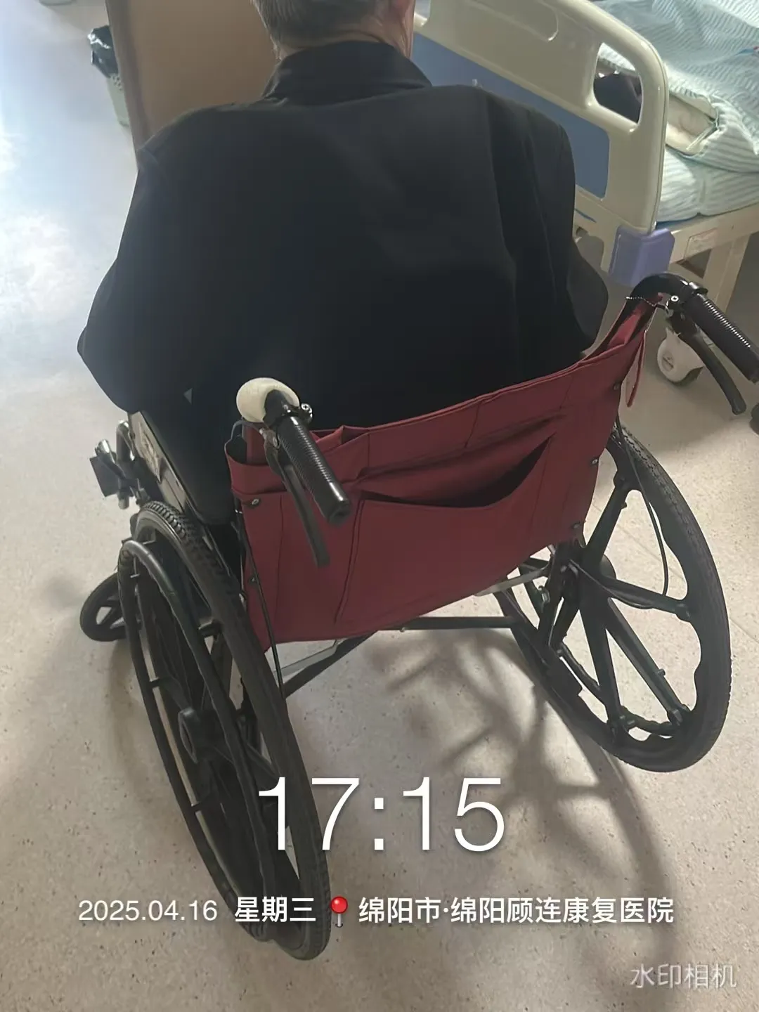 “关爱尊老•蜀适享老”，绵阳顾连康复医院携手绵阳科技城社会事业局启动关爱服务包项目