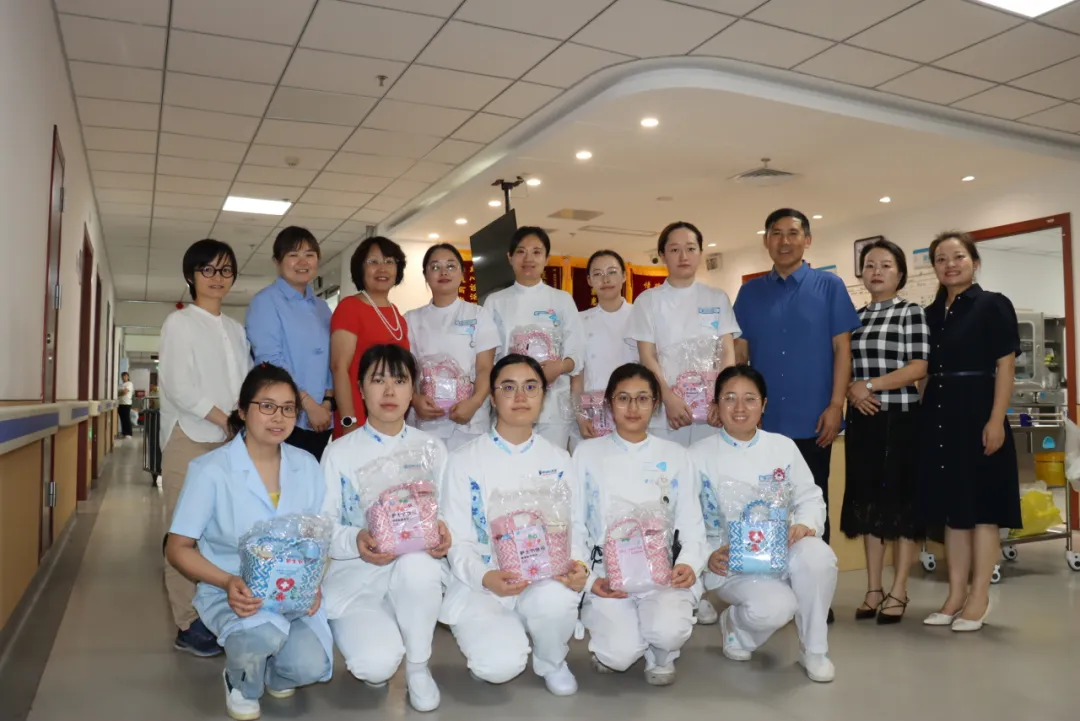 绵阳顾连开展庆祝第114届国际护士节系列活动