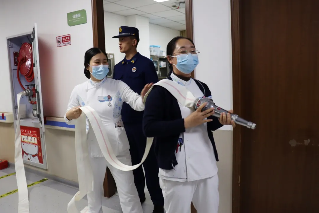 绵阳顾连康复医院开展2025年下半年消防培训演练