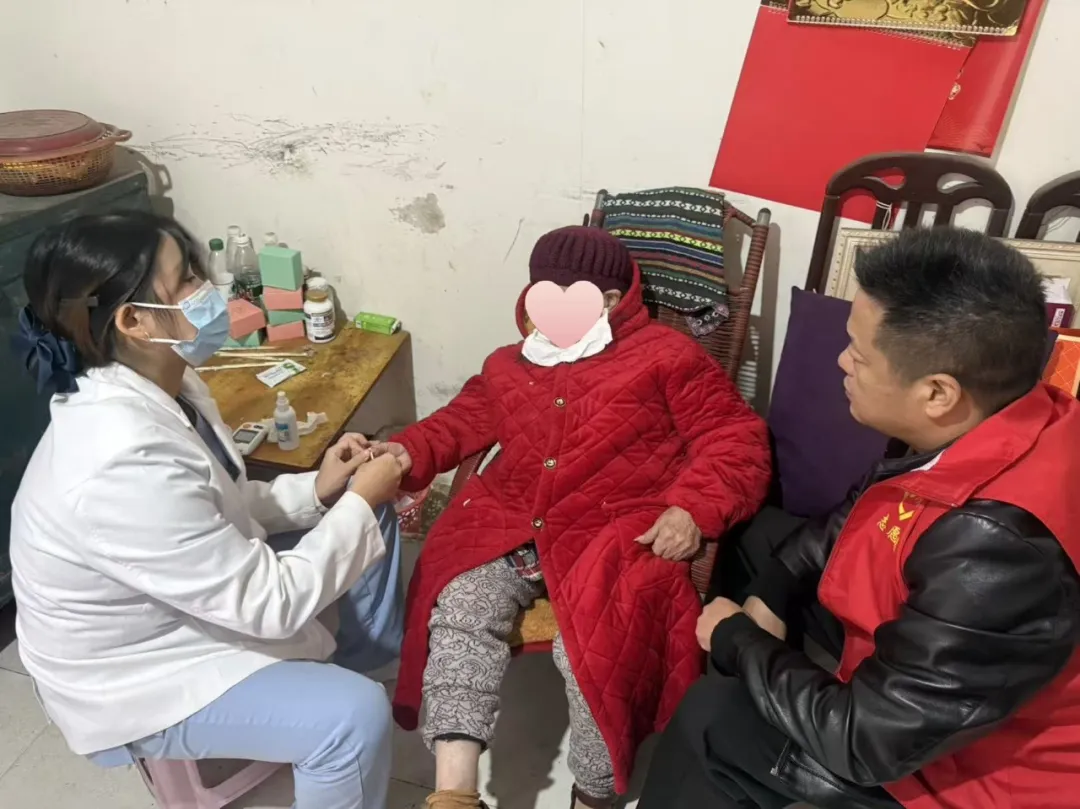 绵阳顾连康复医院走进金祥寺社区开展健康关怀活动 绵阳顾连康复医院走进金祥寺社区开展健康关怀活动