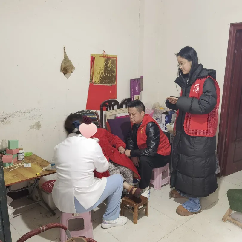 绵阳顾连康复医院走进金祥寺社区开展健康关怀活动 绵阳顾连康复医院走进金祥寺社区开展健康关怀活动