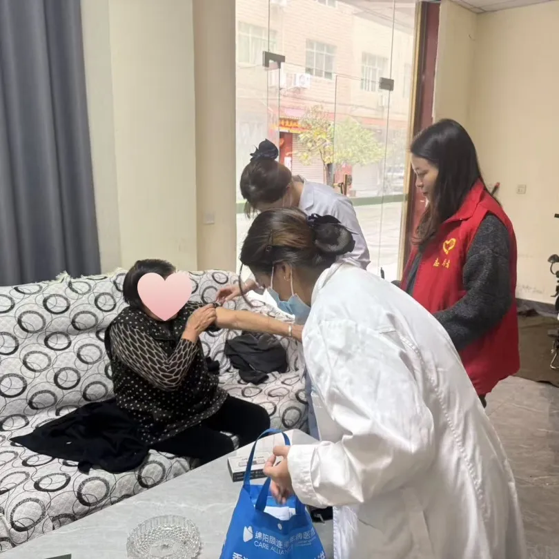 绵阳顾连康复医院走进金祥寺社区开展健康关怀活动 绵阳顾连康复医院走进金祥寺社区开展健康关怀活动