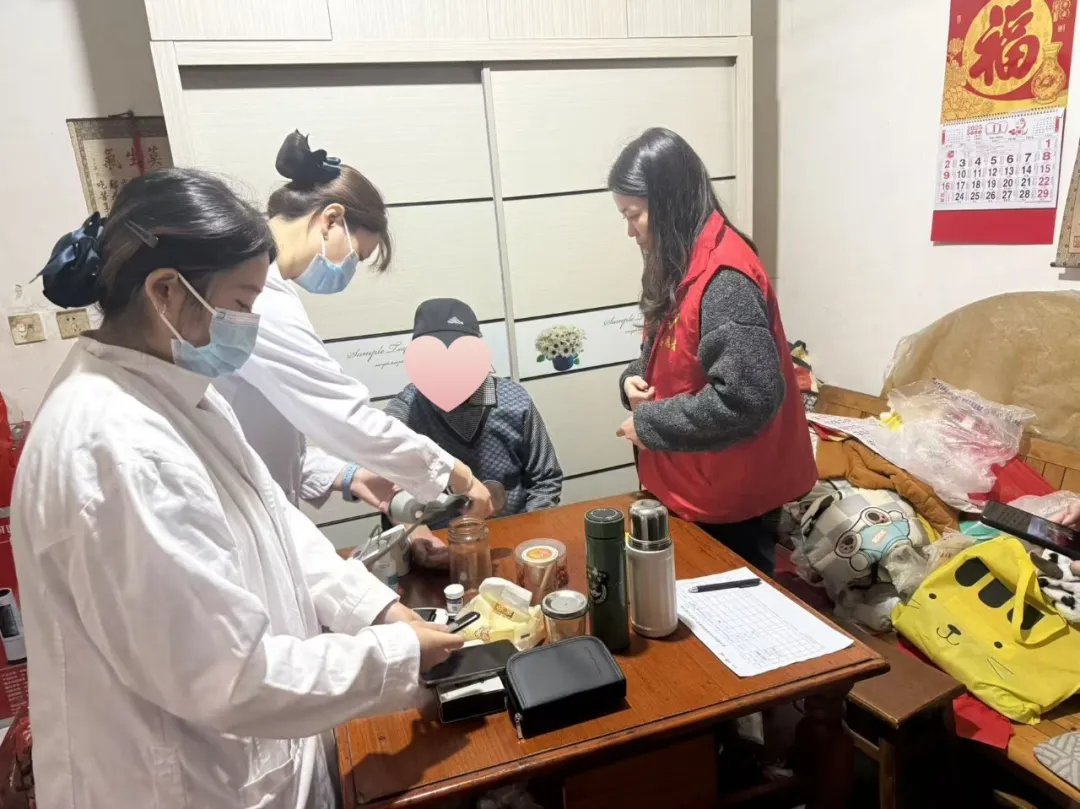 绵阳顾连康复医院走进金祥寺社区开展健康关怀活动 绵阳顾连康复医院走进金祥寺社区开展健康关怀活动