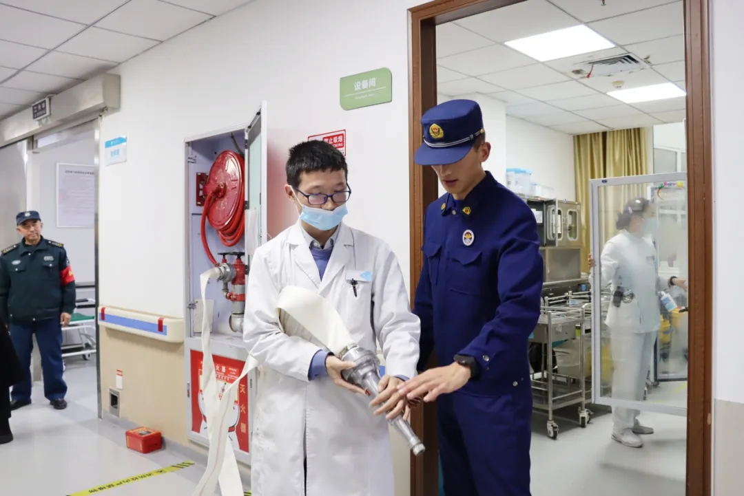 绵阳顾连康复医院开展2025年下半年消防培训演练