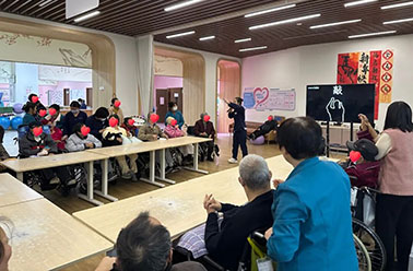 巧手迎元旦，马年启新程！这场康复主题活动暖心又有趣～