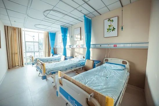 绵阳顾连老年医院三人间病房环境 绵阳顾连老年医院三人间病房环境